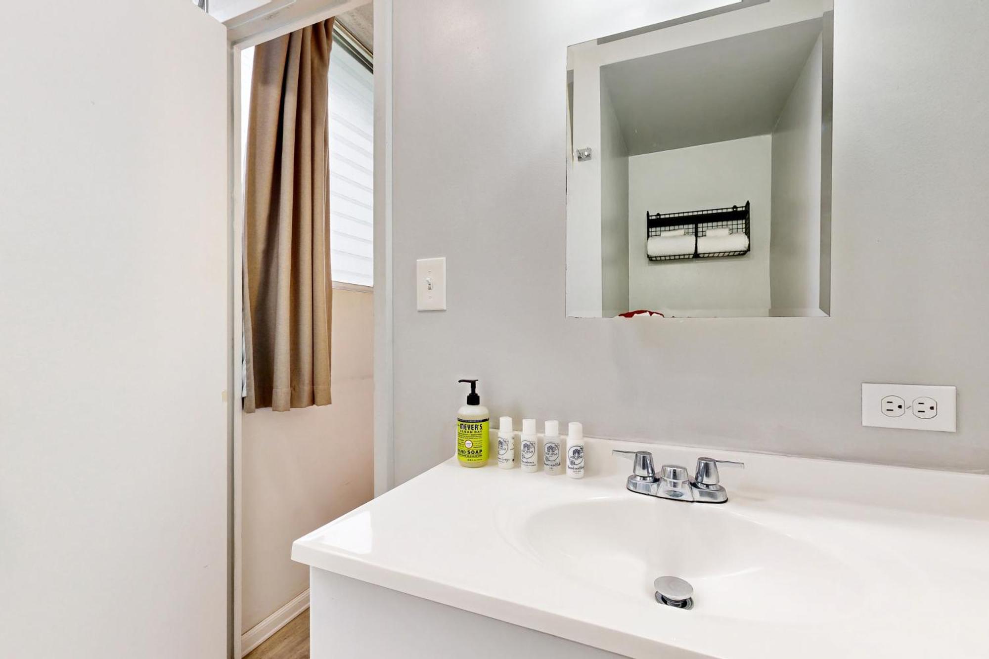 Hyatt Place 502 Гонолулу Экстерьер фото